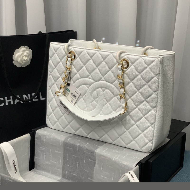 Ch*el shopping bags